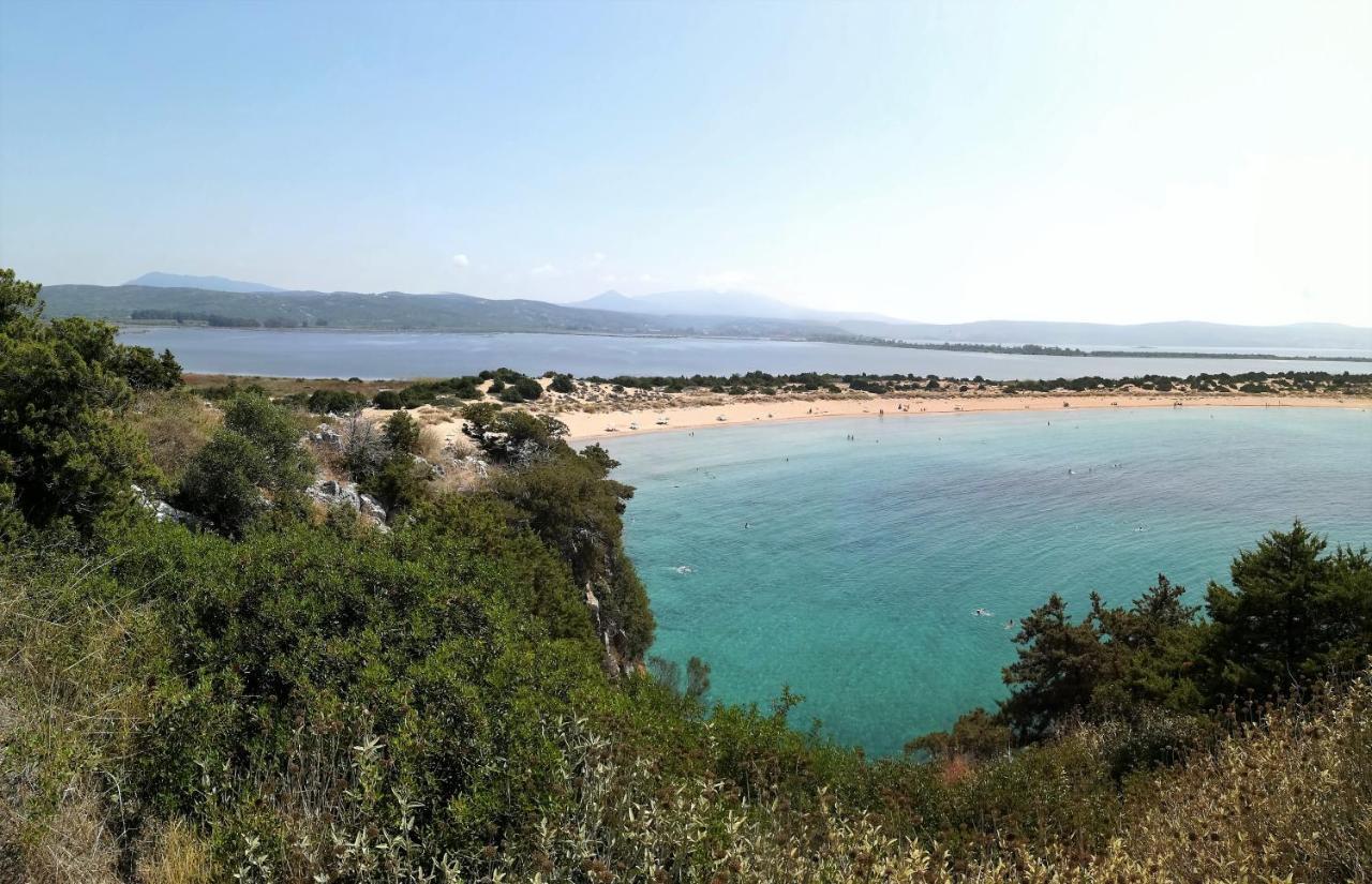 Hakuna Matata Holidays Wooden Lodge With Airco & Pool In Greek Olive Grove Methoni  Exterior foto